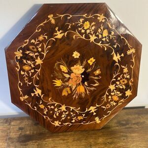 Sorrento Italian Made Octagonal Music Jewelry Box With Key Inlaid Wood Gabriella